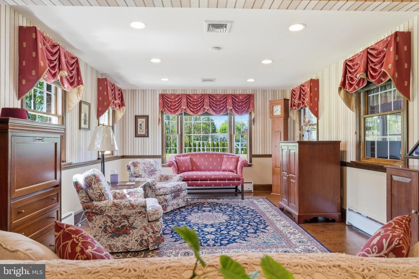 228 Chestnut Valley Drive photo 13