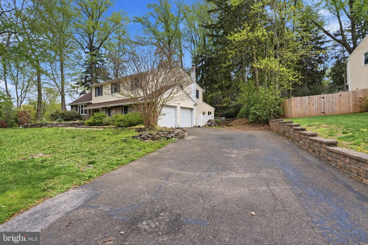 1040 Harvard Drive photo 37