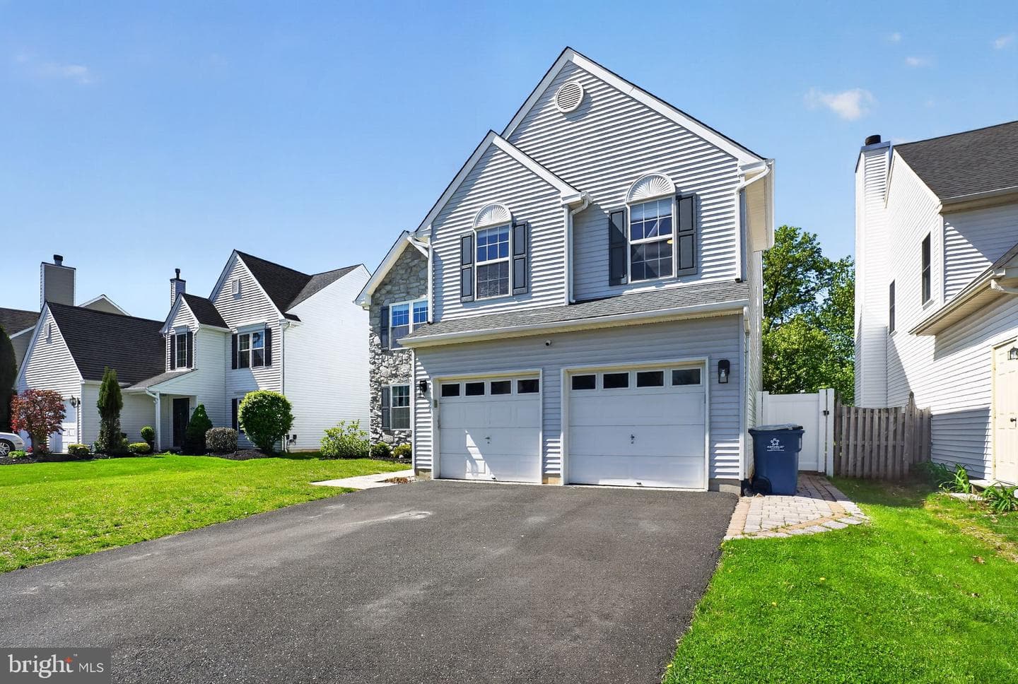 4196 Miladies Lane photo 4