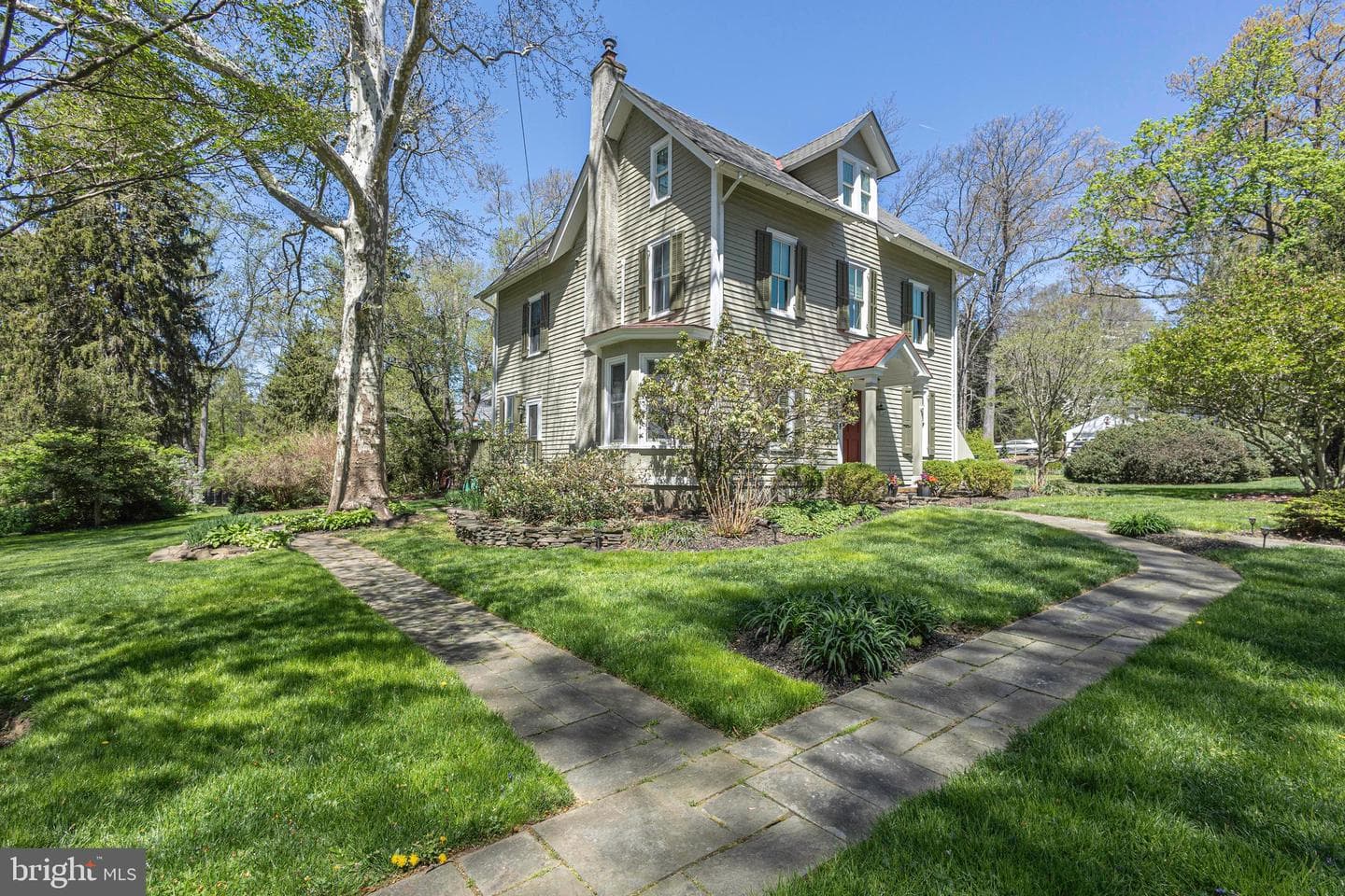 144 Beulah Road photo 36
