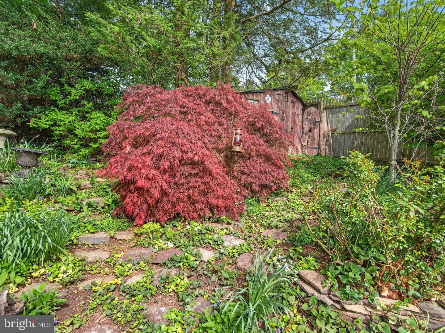 1 Upton Lane photo 42