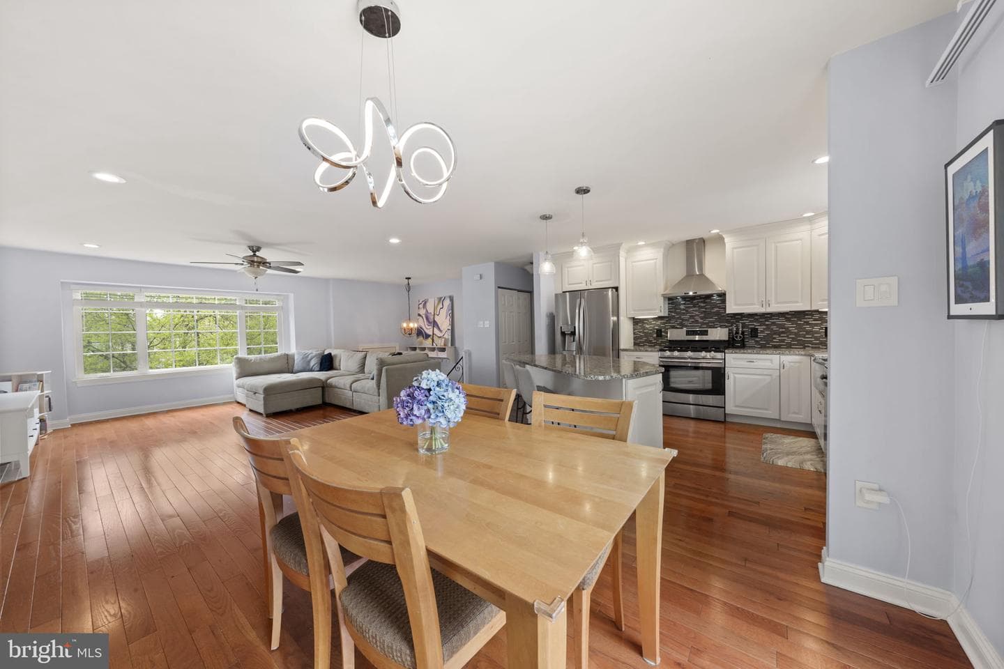 2133 Blackhorse Drive photo 8