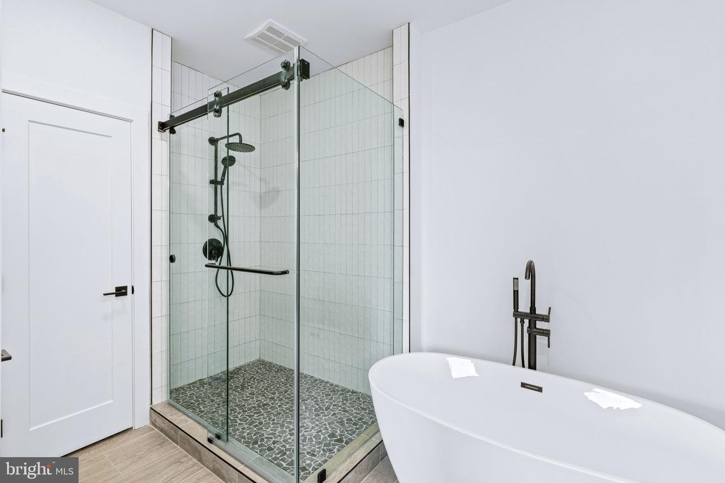 653 Provident Road photo 21