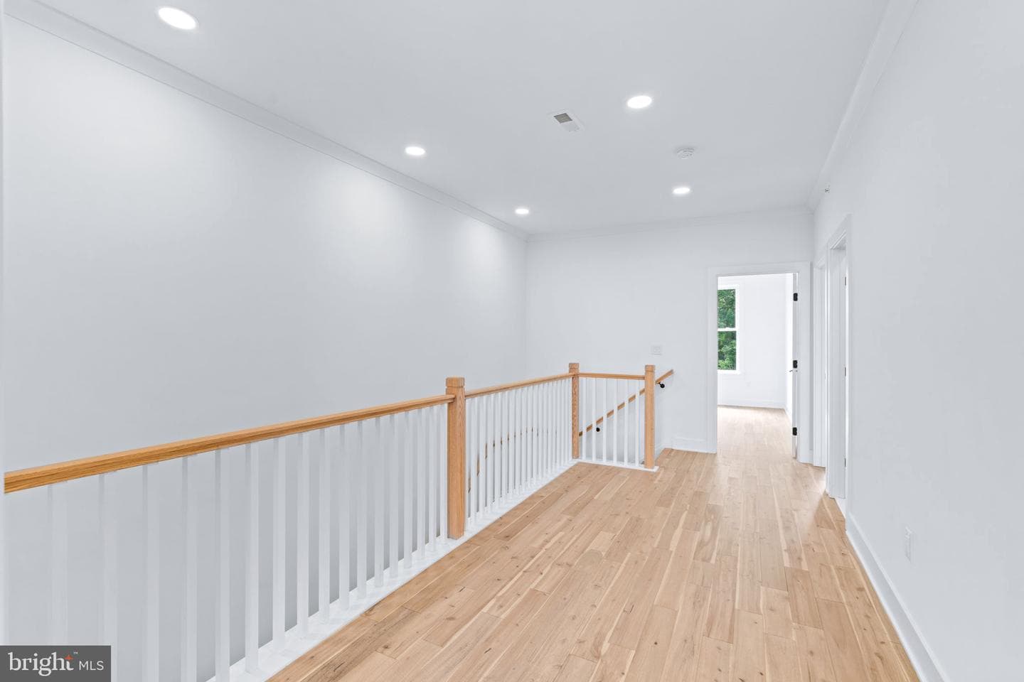 653 Provident Road photo 26