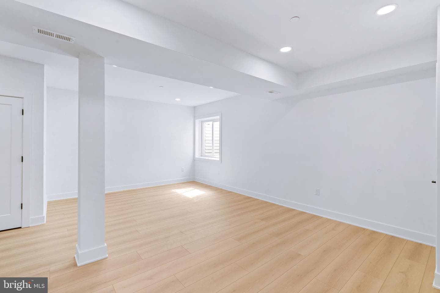653 Provident Road photo 28