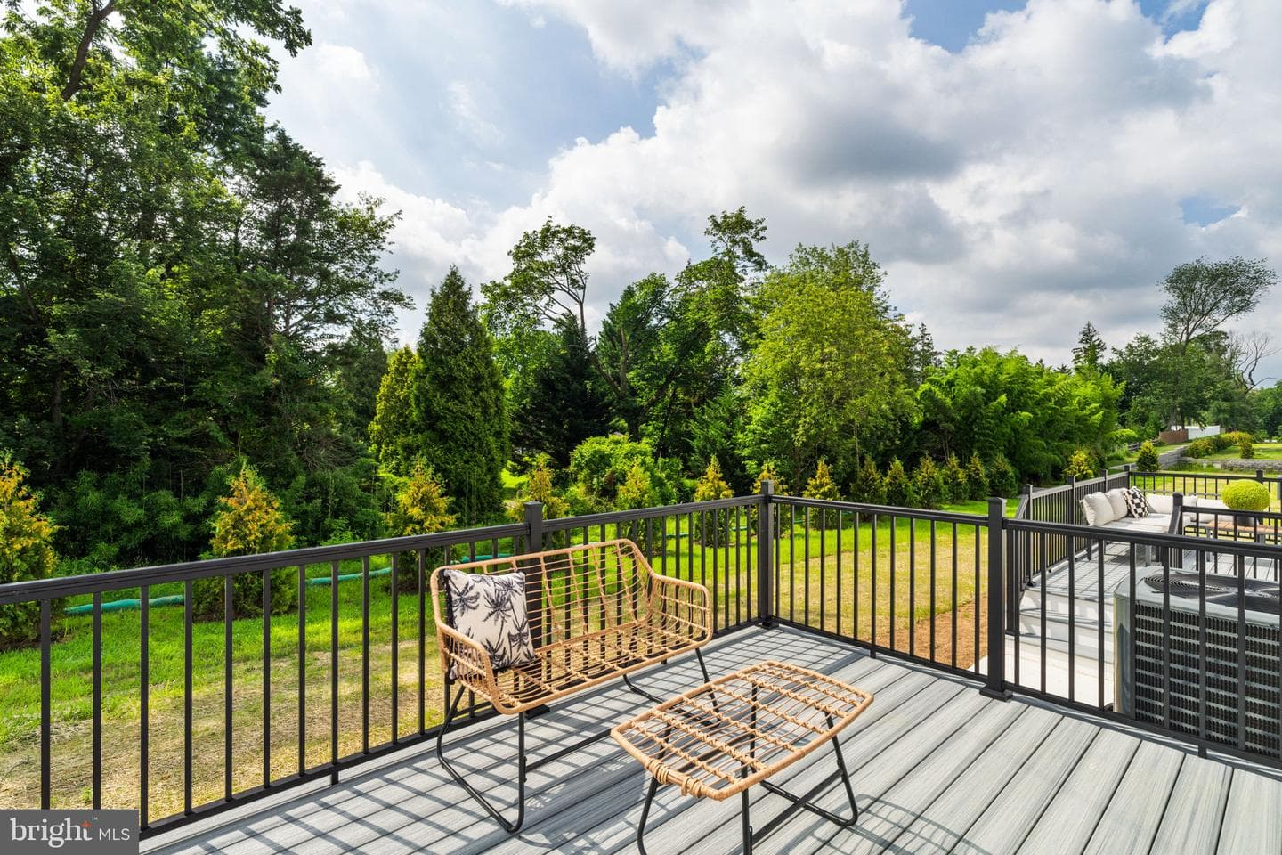 653 Provident Road photo 30