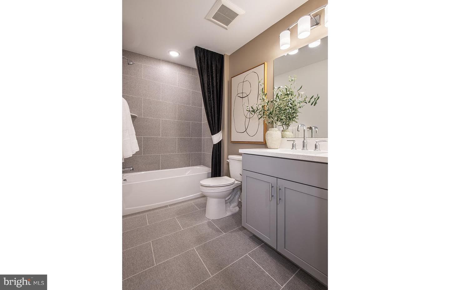 49 Chaucer Court photo 15