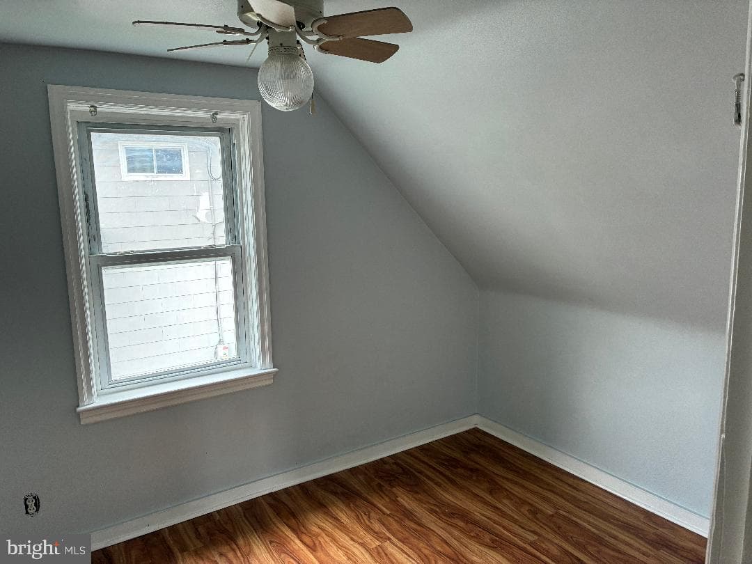 121 Walnut Avenue photo 29