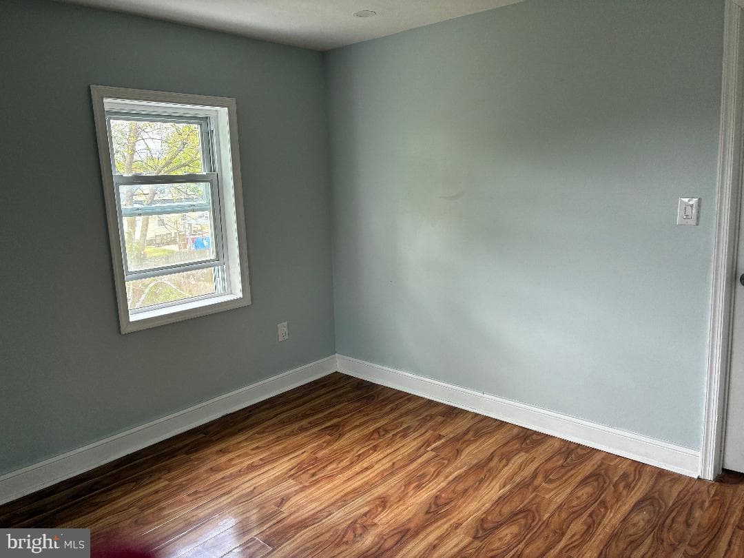 121 Walnut Avenue photo 30