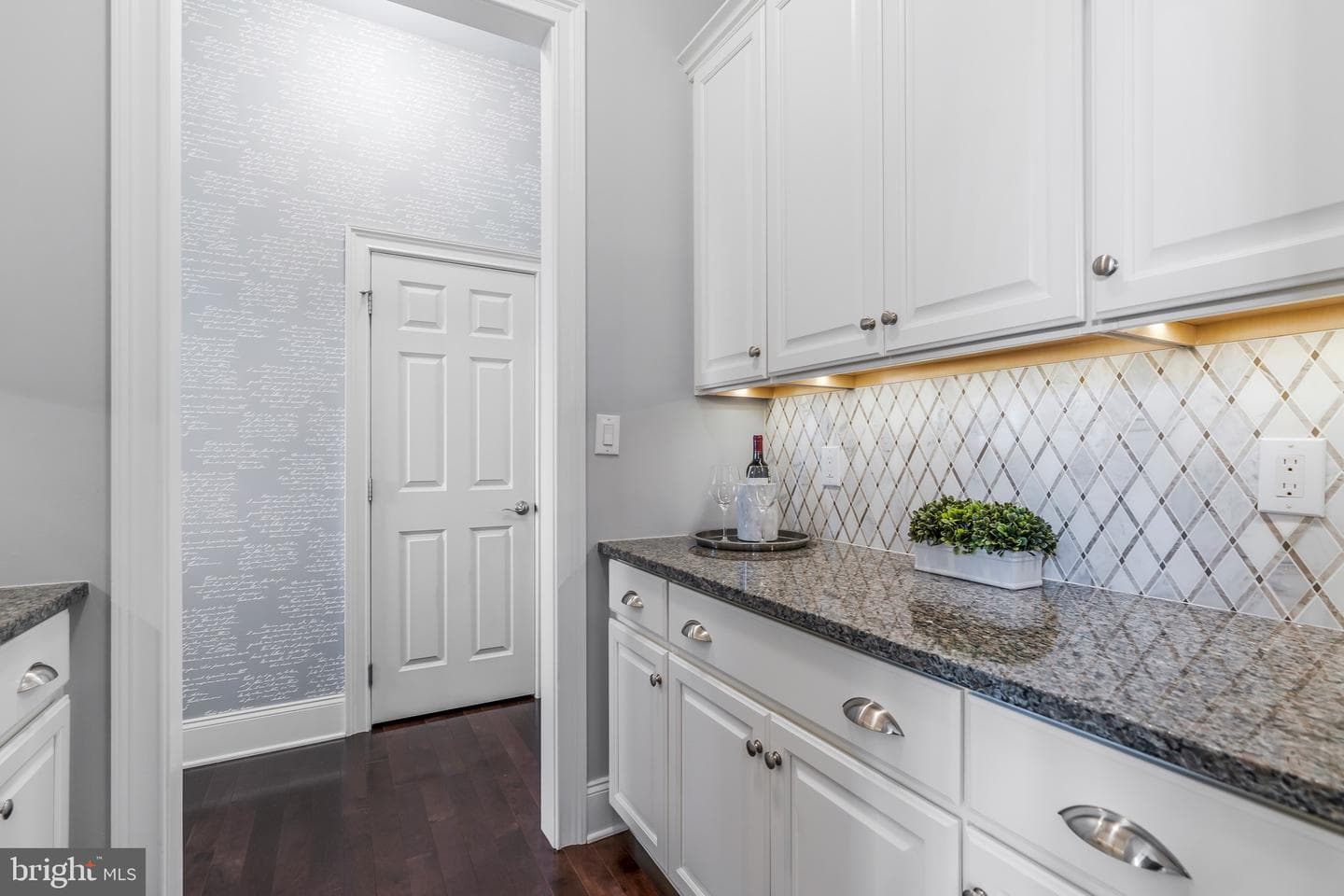 21 Goldney Dr photo 27