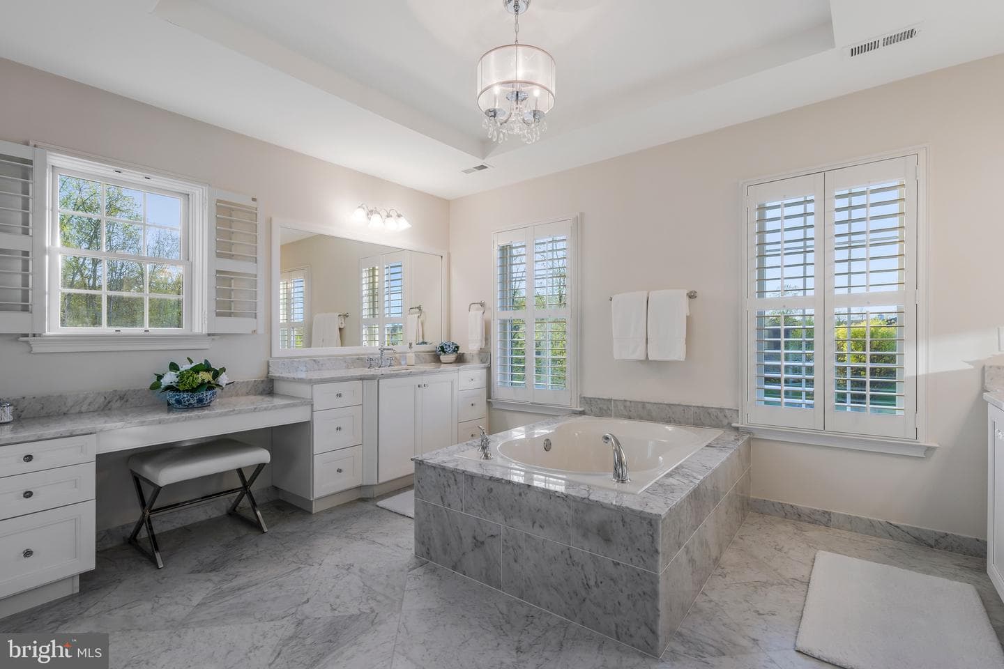 21 Goldney Dr photo 37