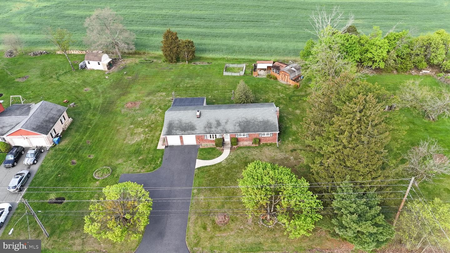 29 W Creamery Road photo 53