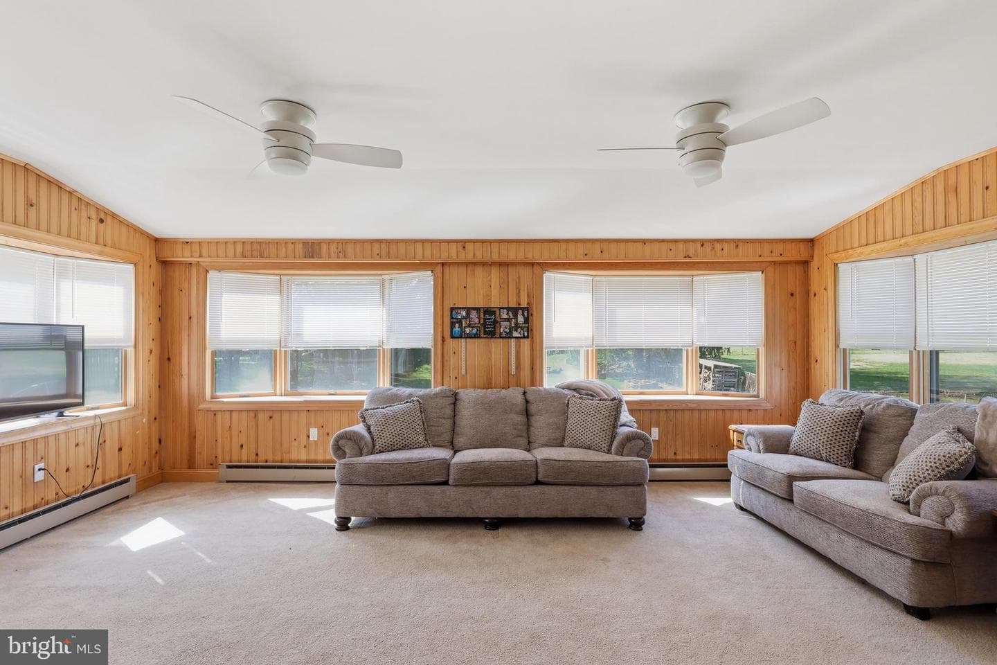 1304 Sturbridge Drive photo 11
