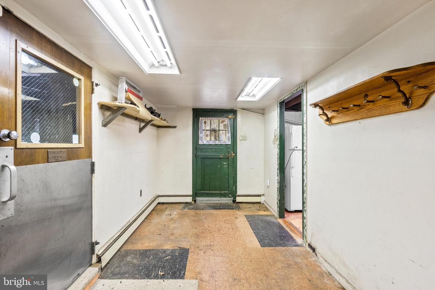 105 Spring Avenue photo 29