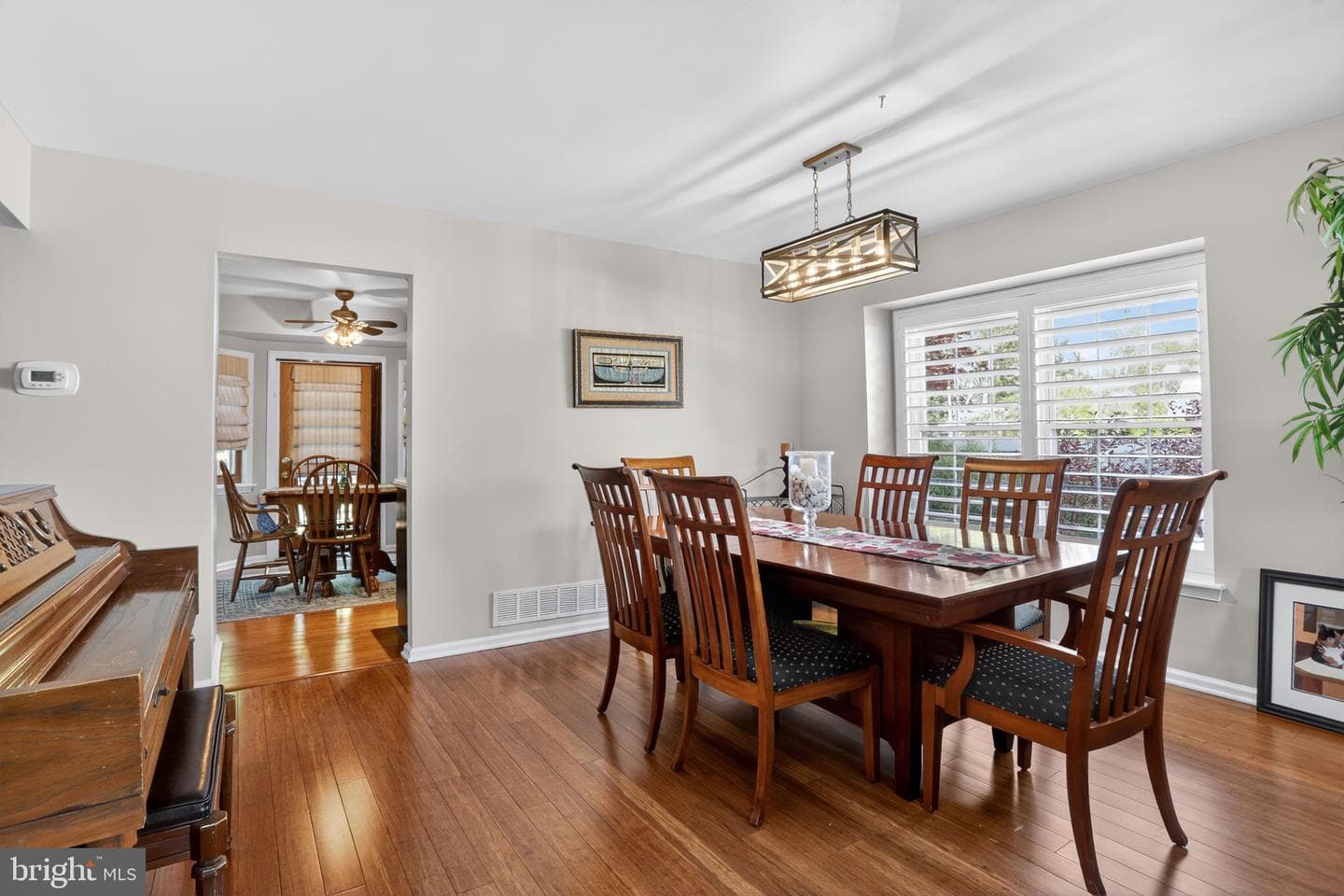542 Zinn Drive photo 8