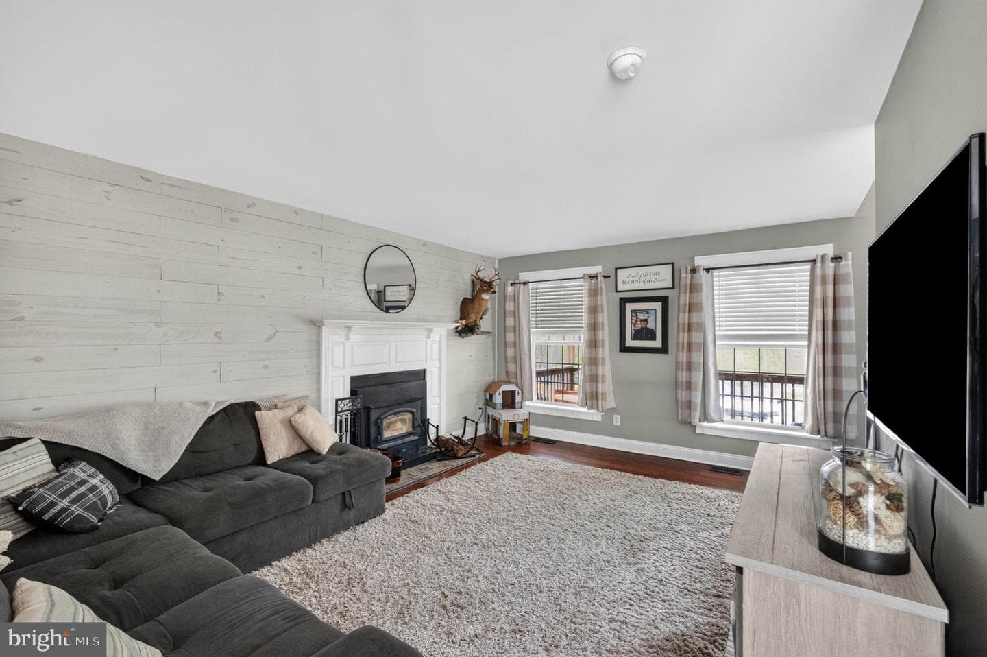 1070 State Road photo 12