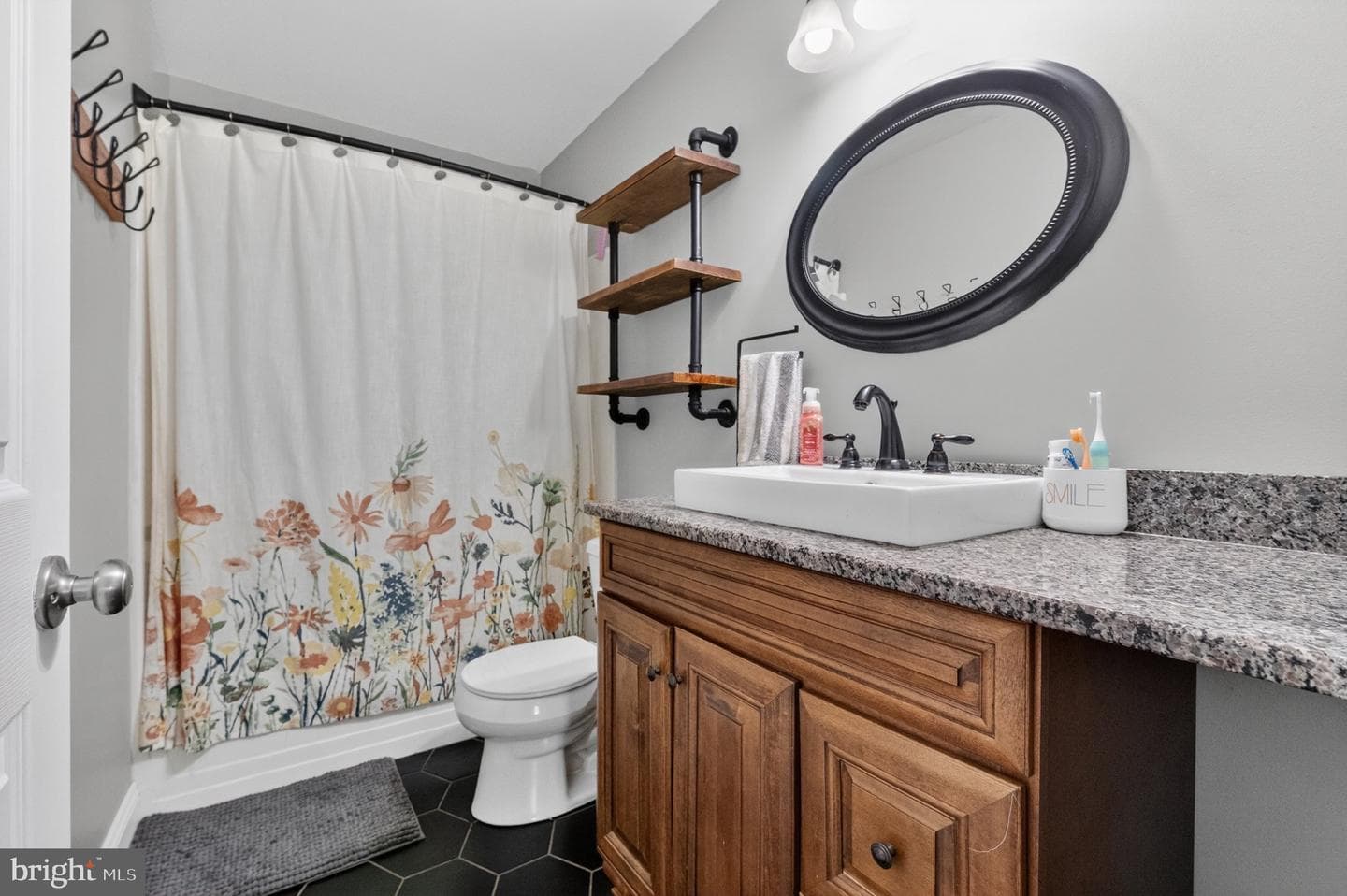 1070 State Road photo 17