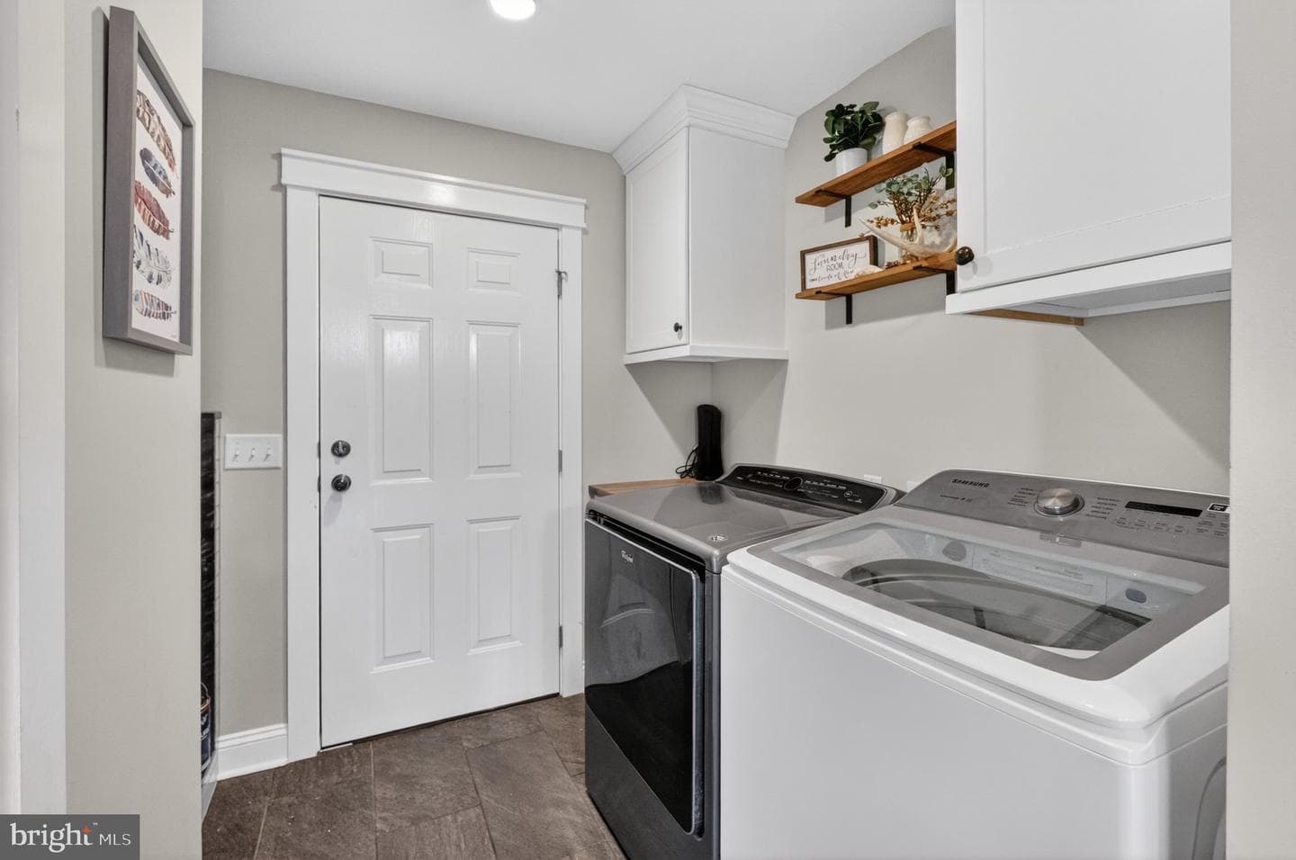1070 State Road photo 25
