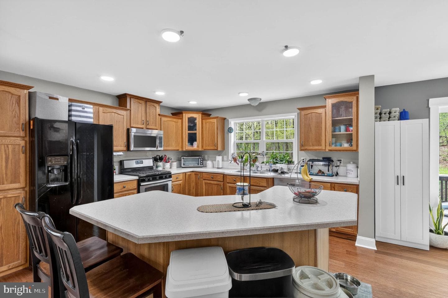 1070 State Road photo 6