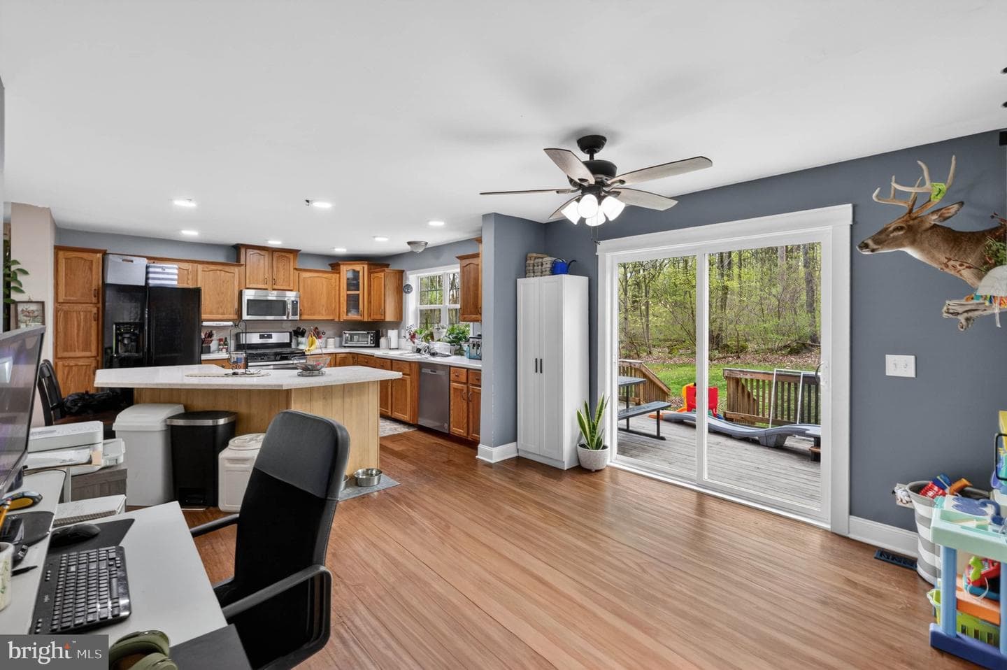 1070 State Road photo 9
