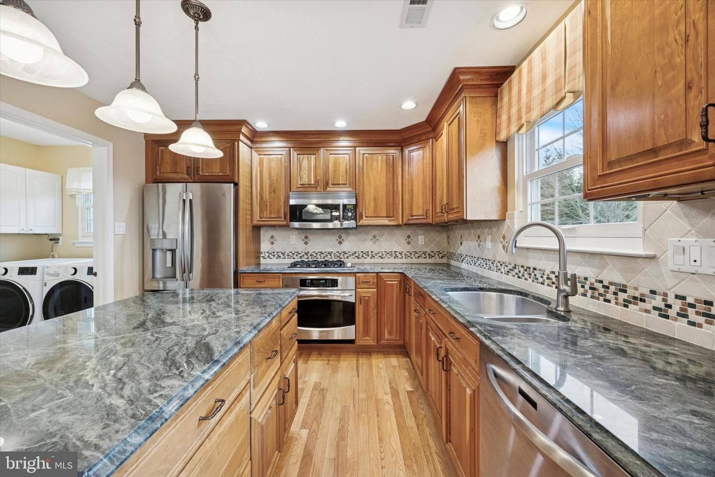 1008 Canter Circle photo 6