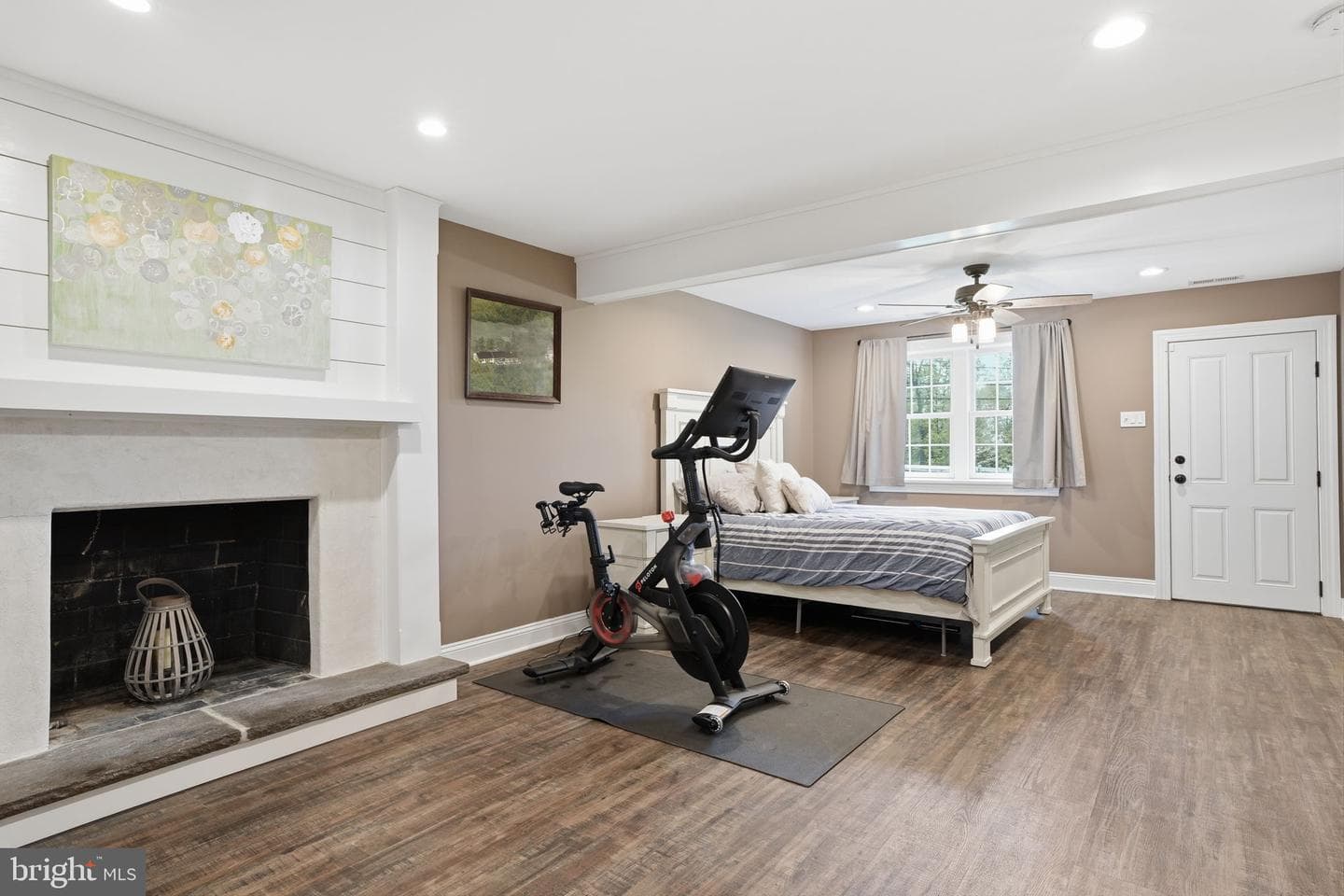 83 Wrenwood Way photo 32