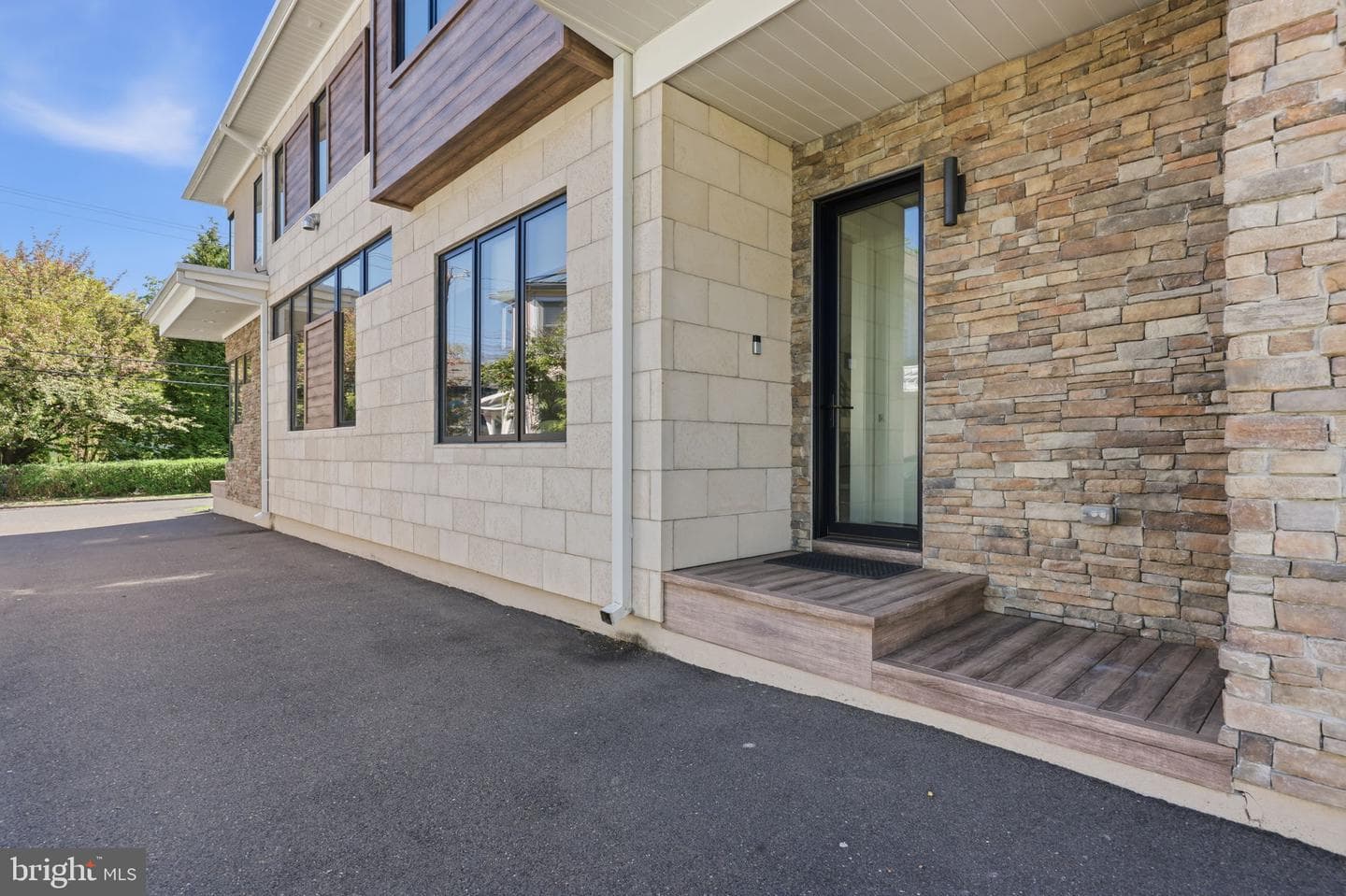 94 East Street photo 64