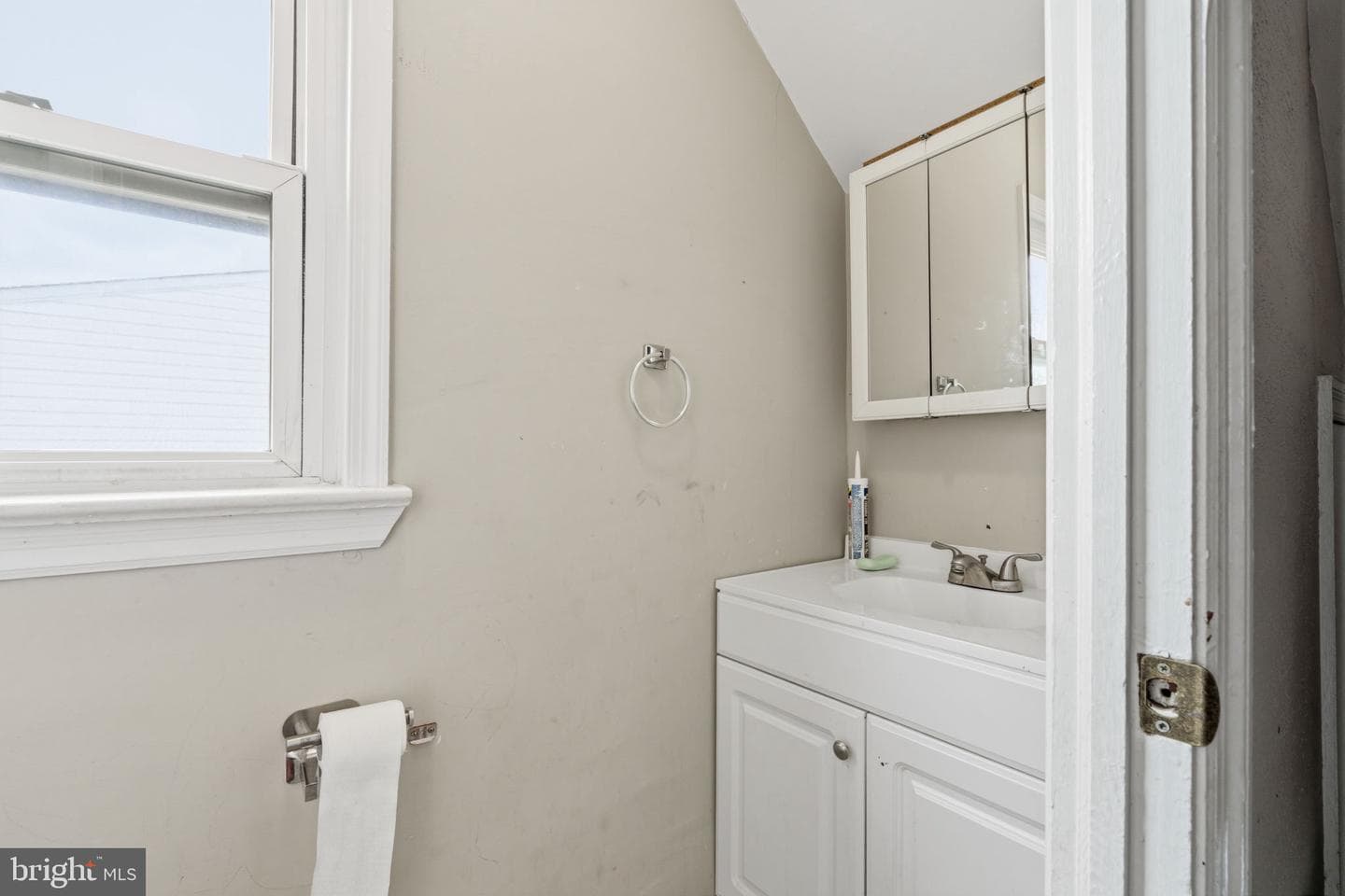 3523 Dixon Avenue photo 18