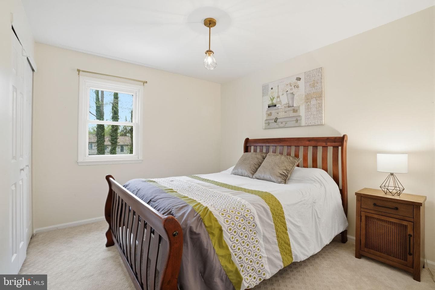 476 Gladstone Road photo 32