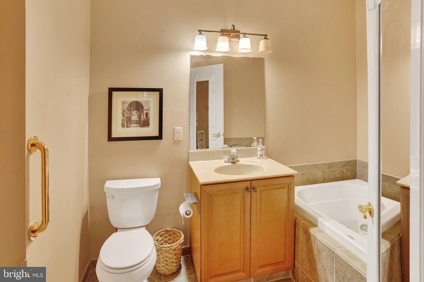 203 Fairway Drive photo 11