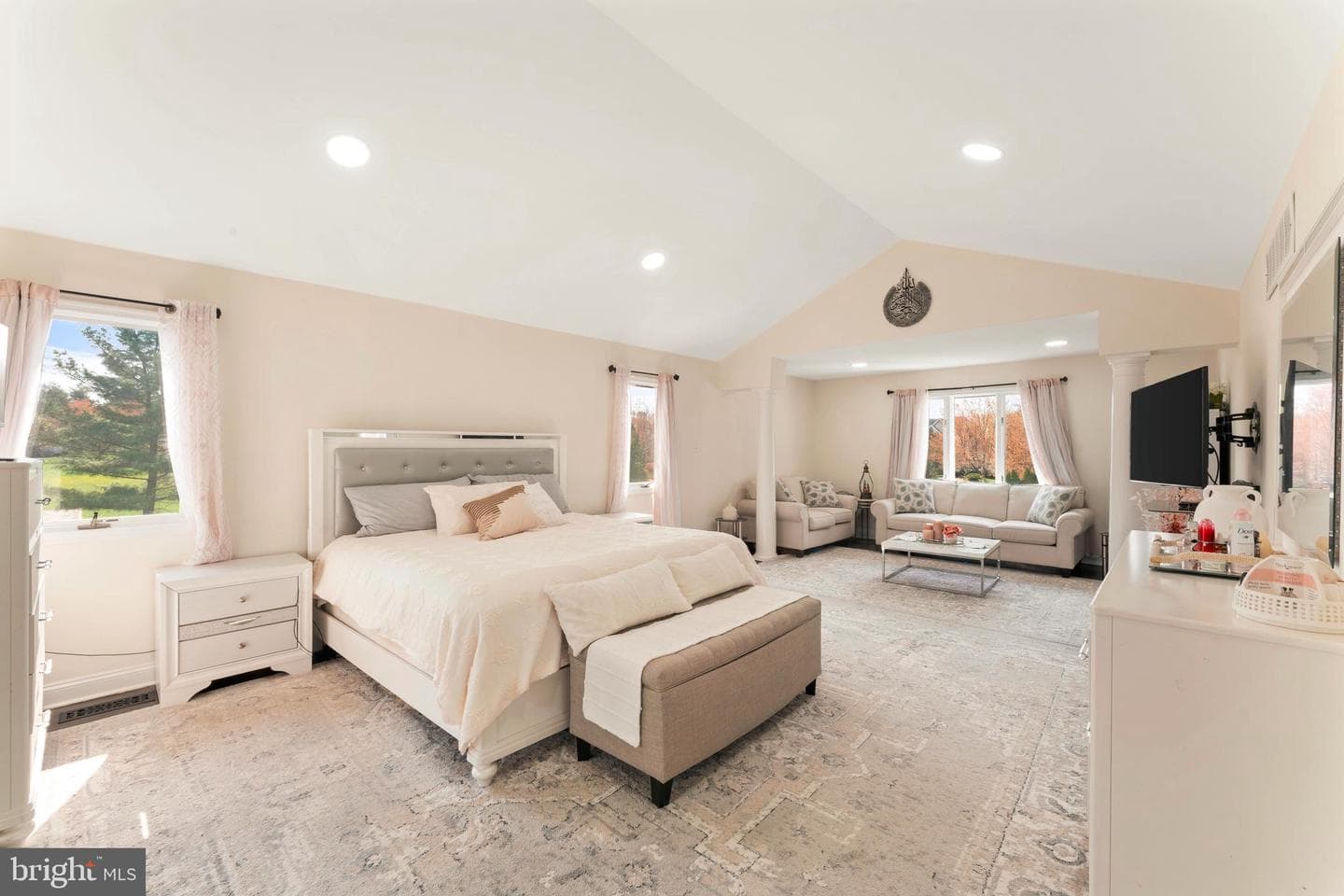 18 Dartmouth Lane photo 34