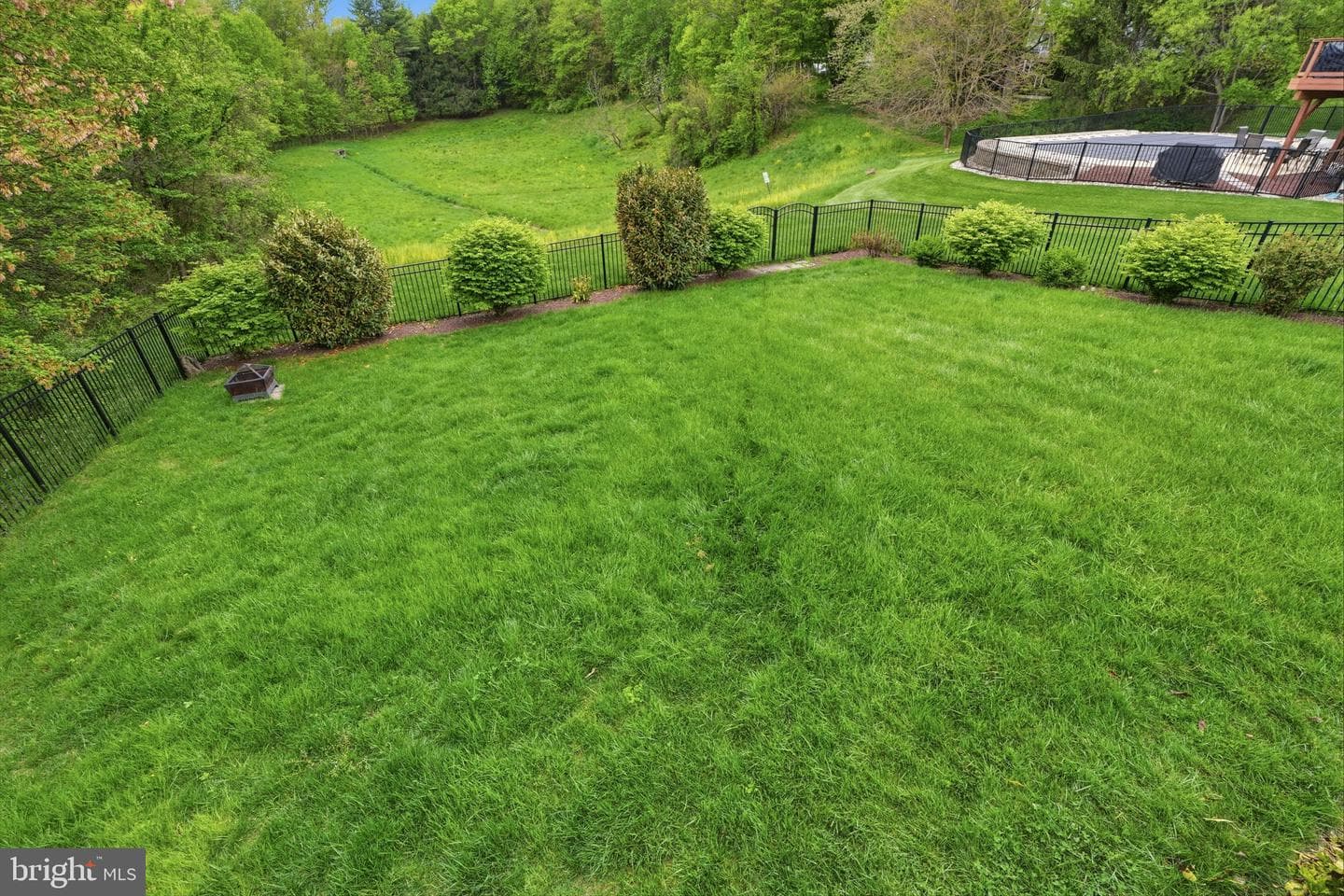 1410 Windsor Drive photo 41
