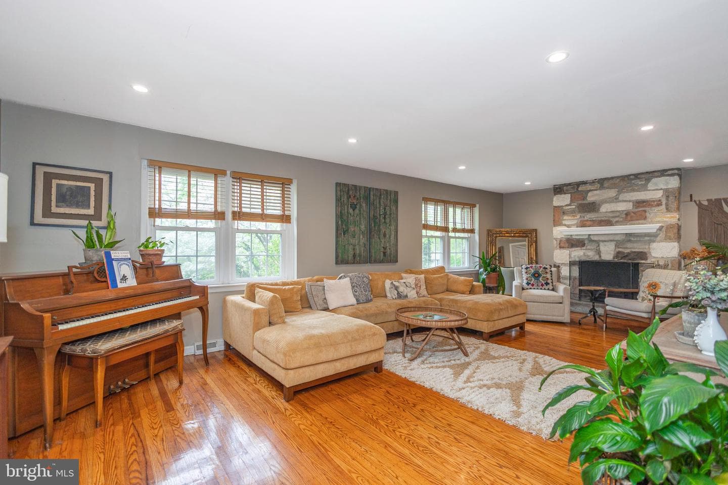 71 Oak Drive photo 12