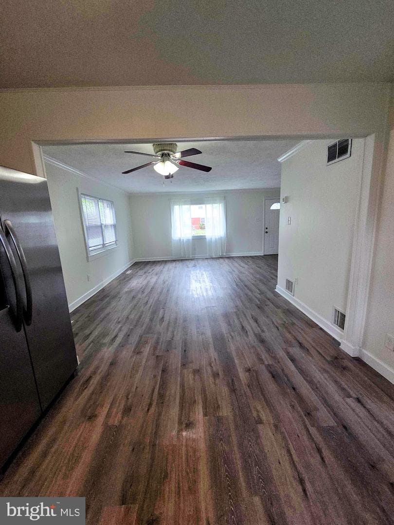 2400 Airacobra Street photo 7