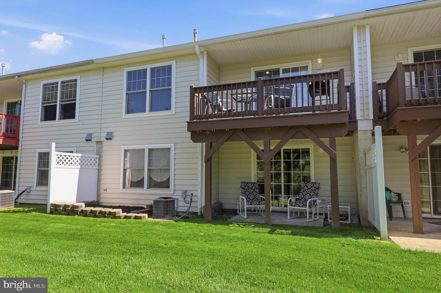 142 Grandview Drive photo 42