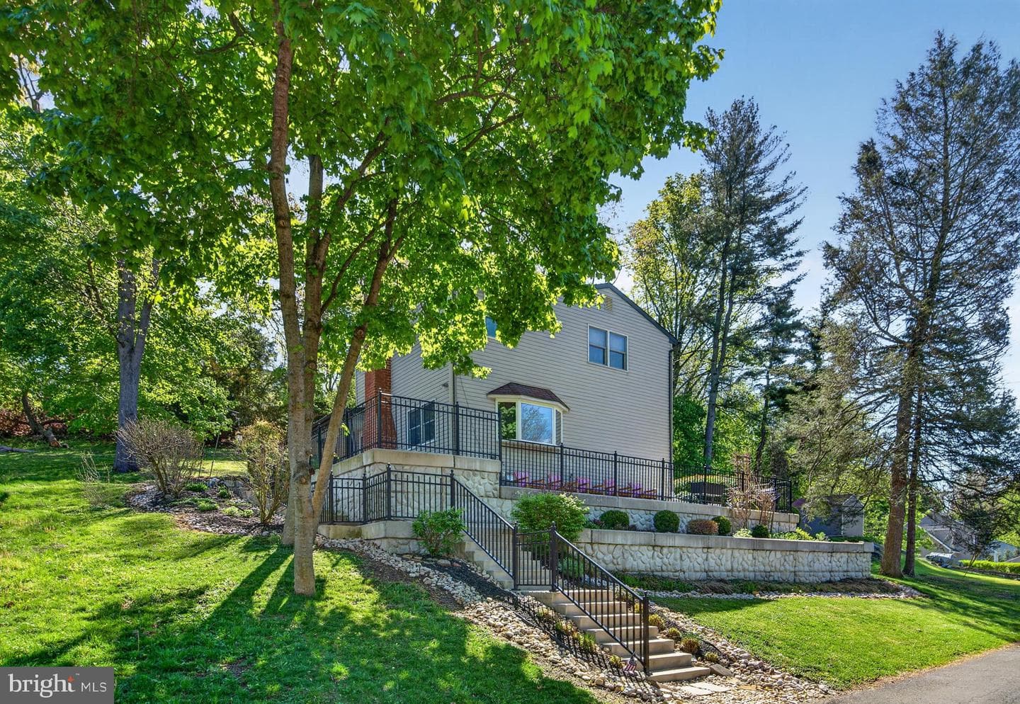 139 Playwicki Street photo 2