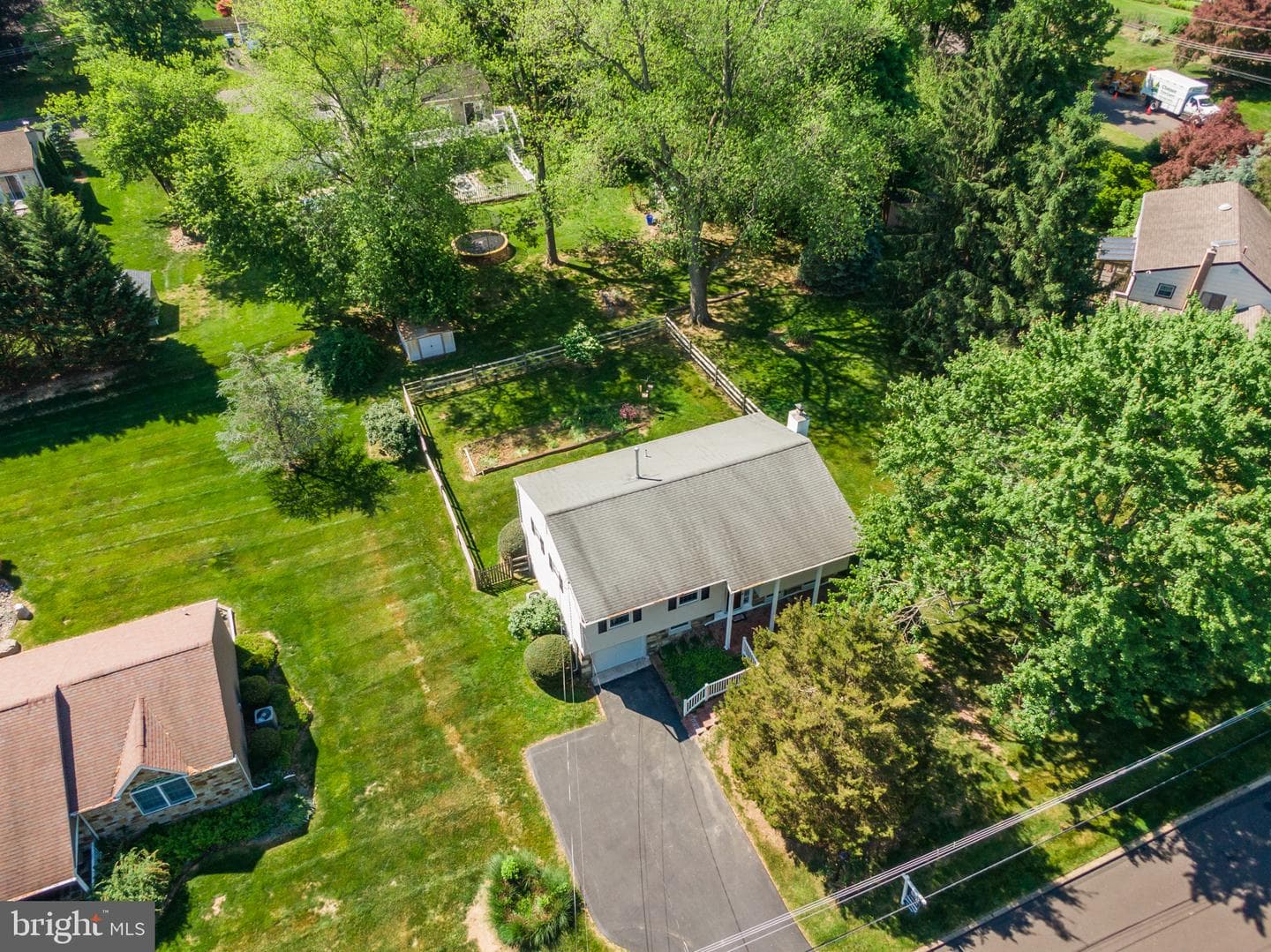 8 Pleasant Avenue photo 10