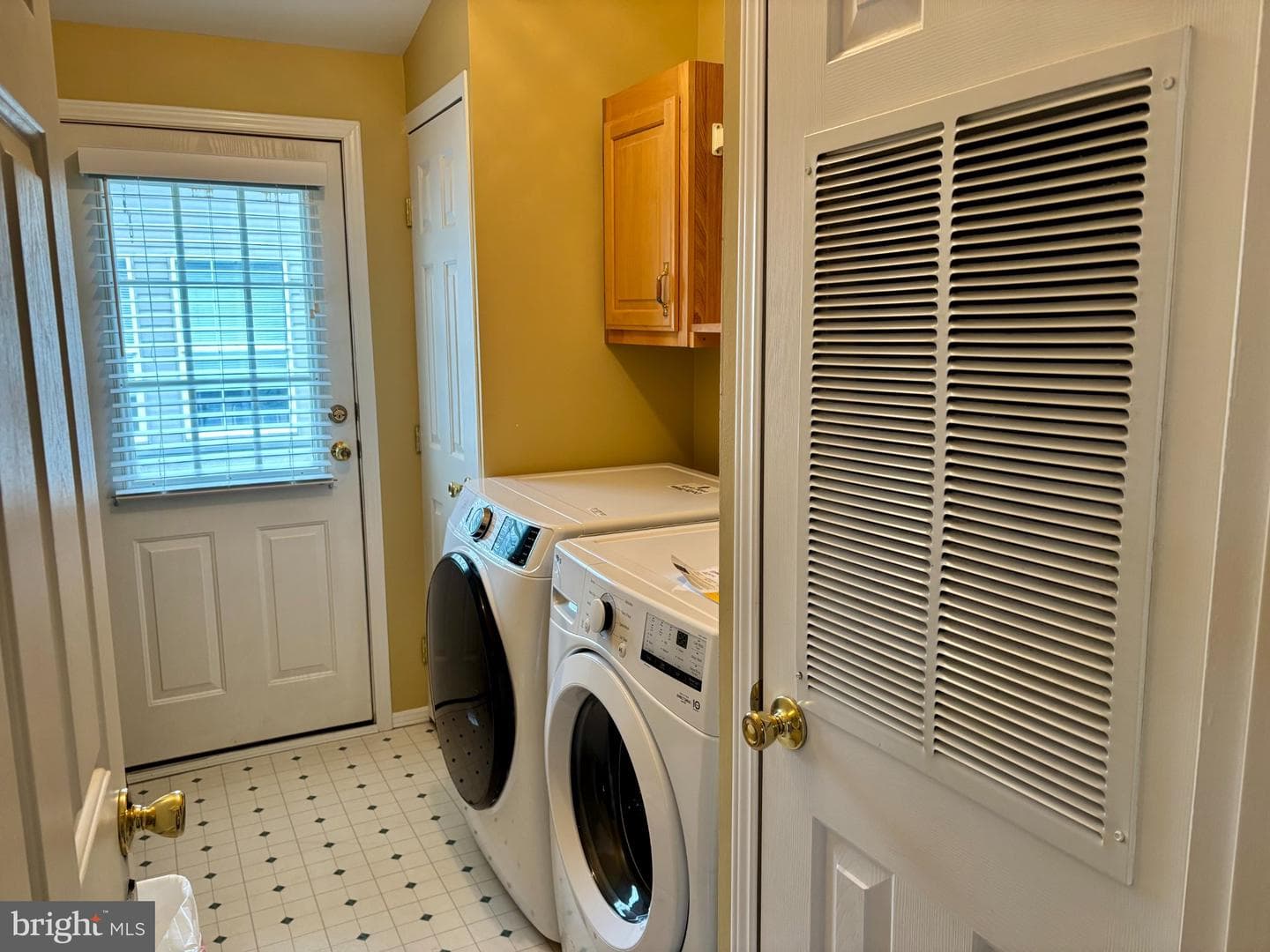 399 Spring Meadow Cir photo 16