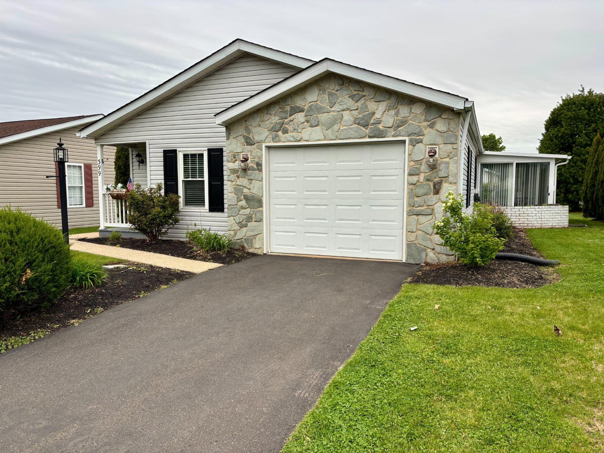 399 Spring Meadow Cir photo 32