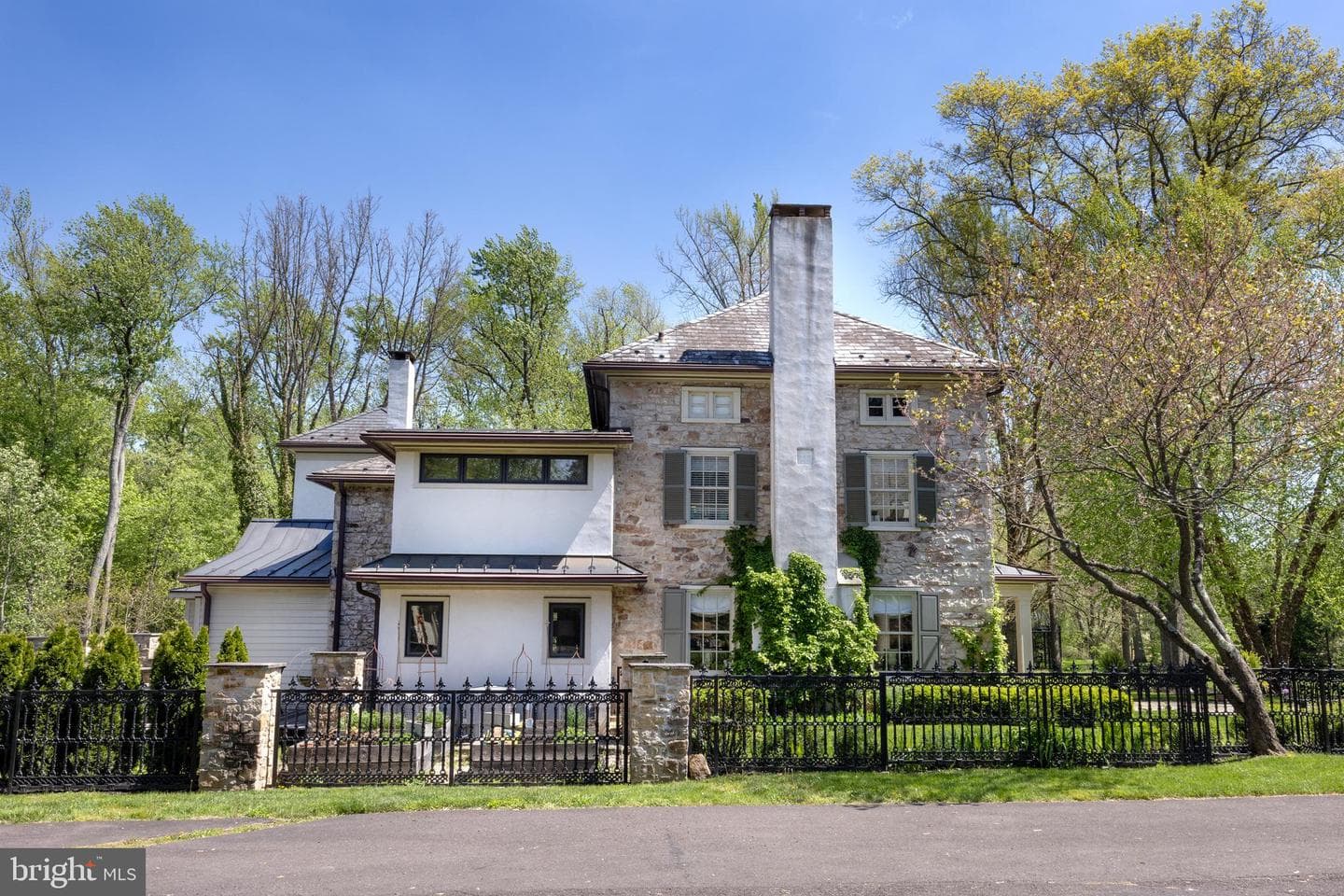 5447 Carversville Road photo 3