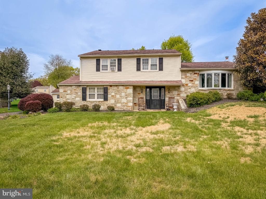 21 E Rotterdam Road photo 2