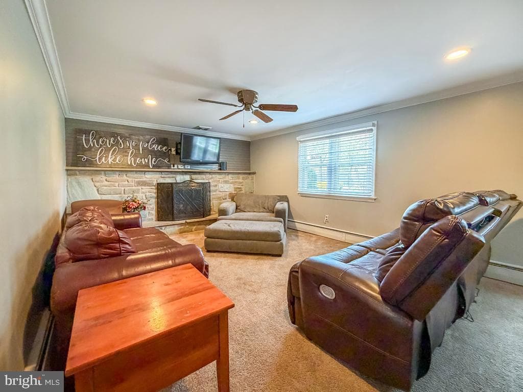 21 E Rotterdam Road photo 5