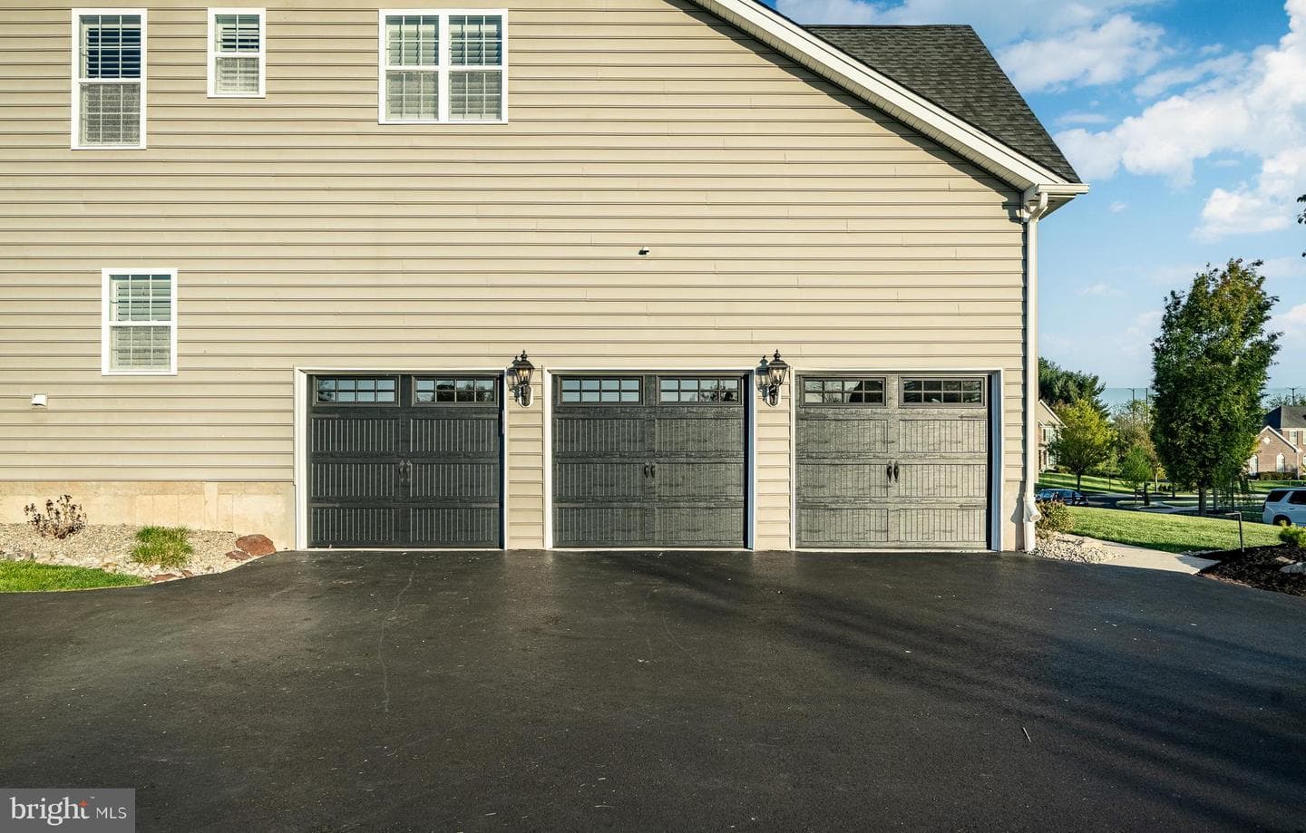 115 Chestnut Ln photo 79