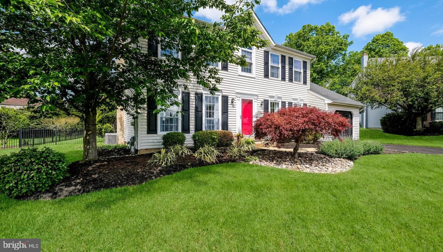 1588 Marie Circle photo 4