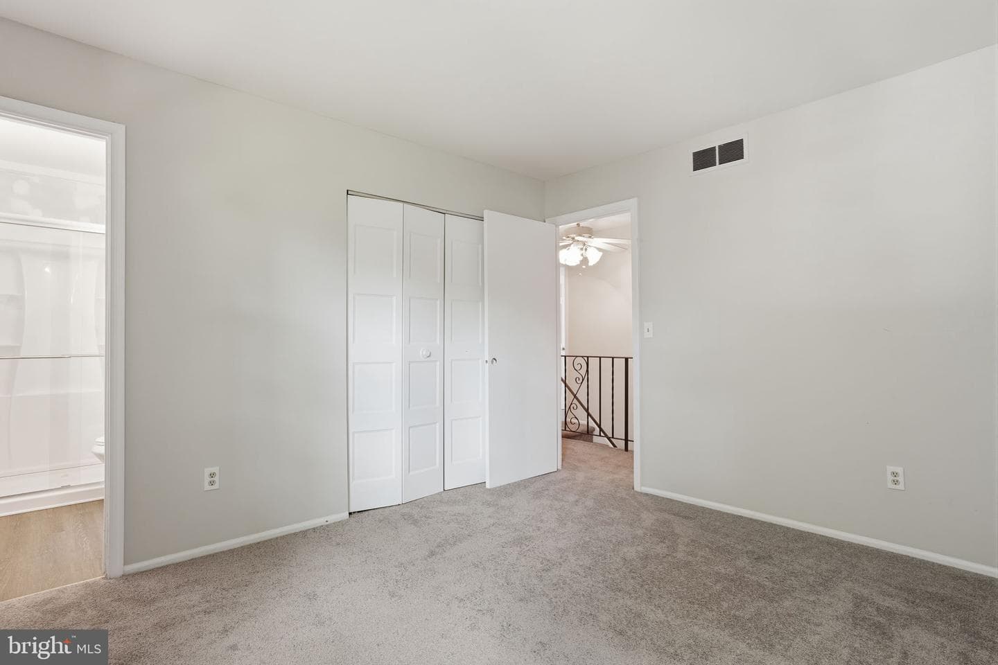 45 Hollybrooke Drive photo 16