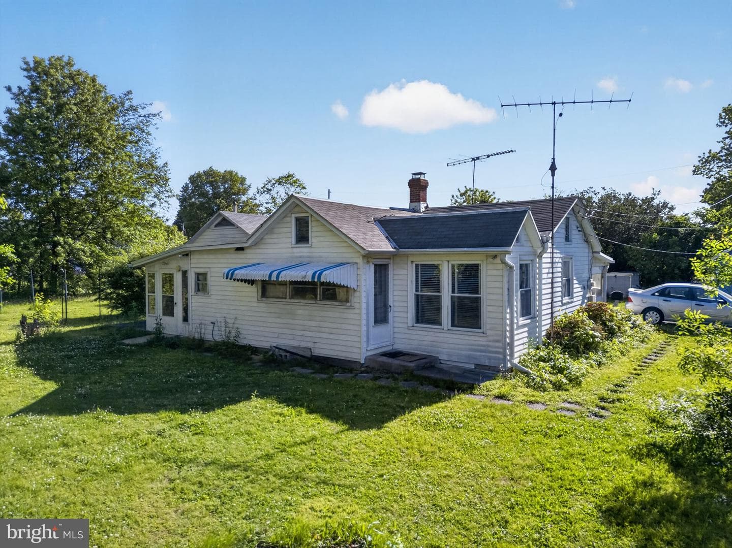 205 E Mill Street photo 19