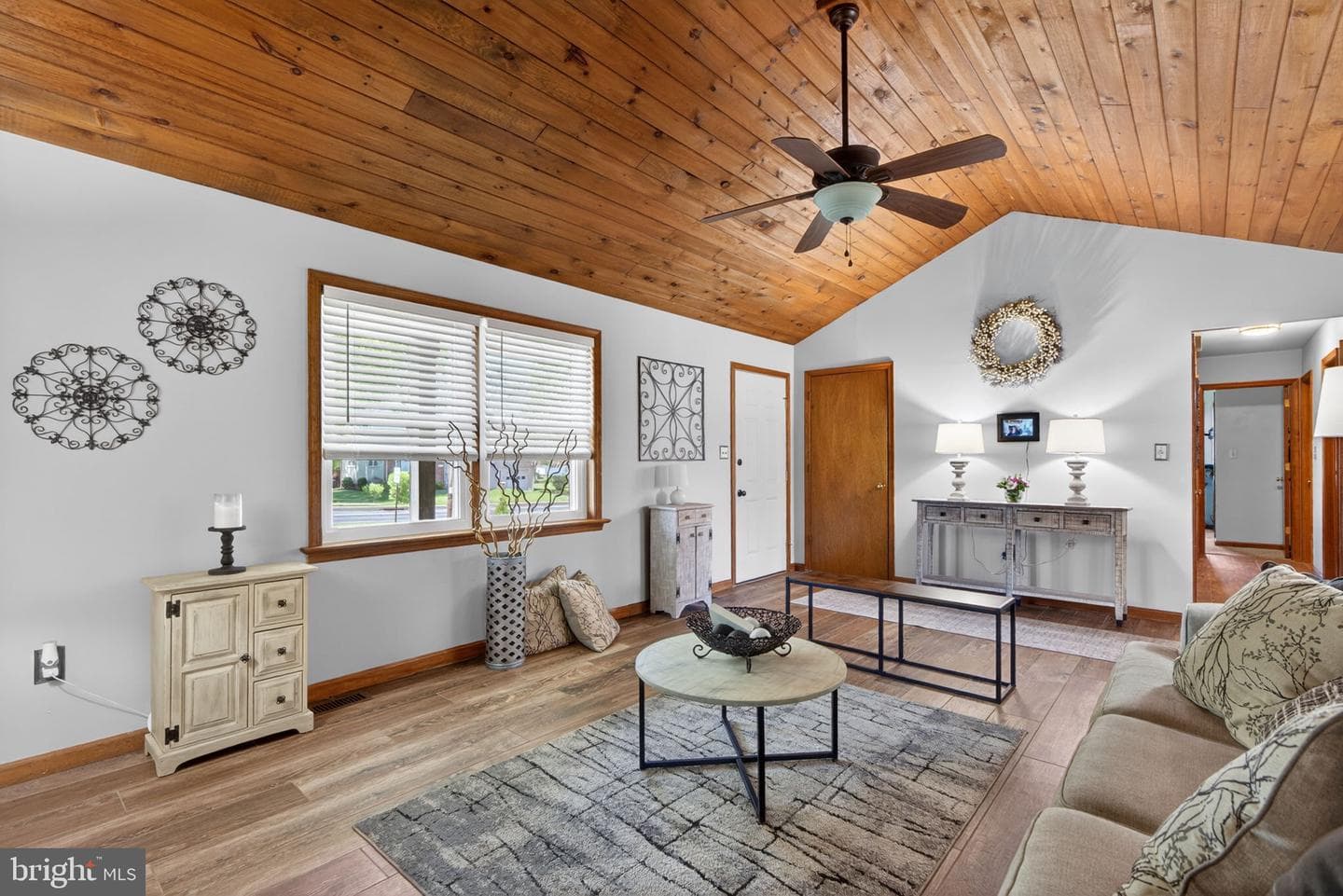 1611 Sleepy Hollow Road photo 16