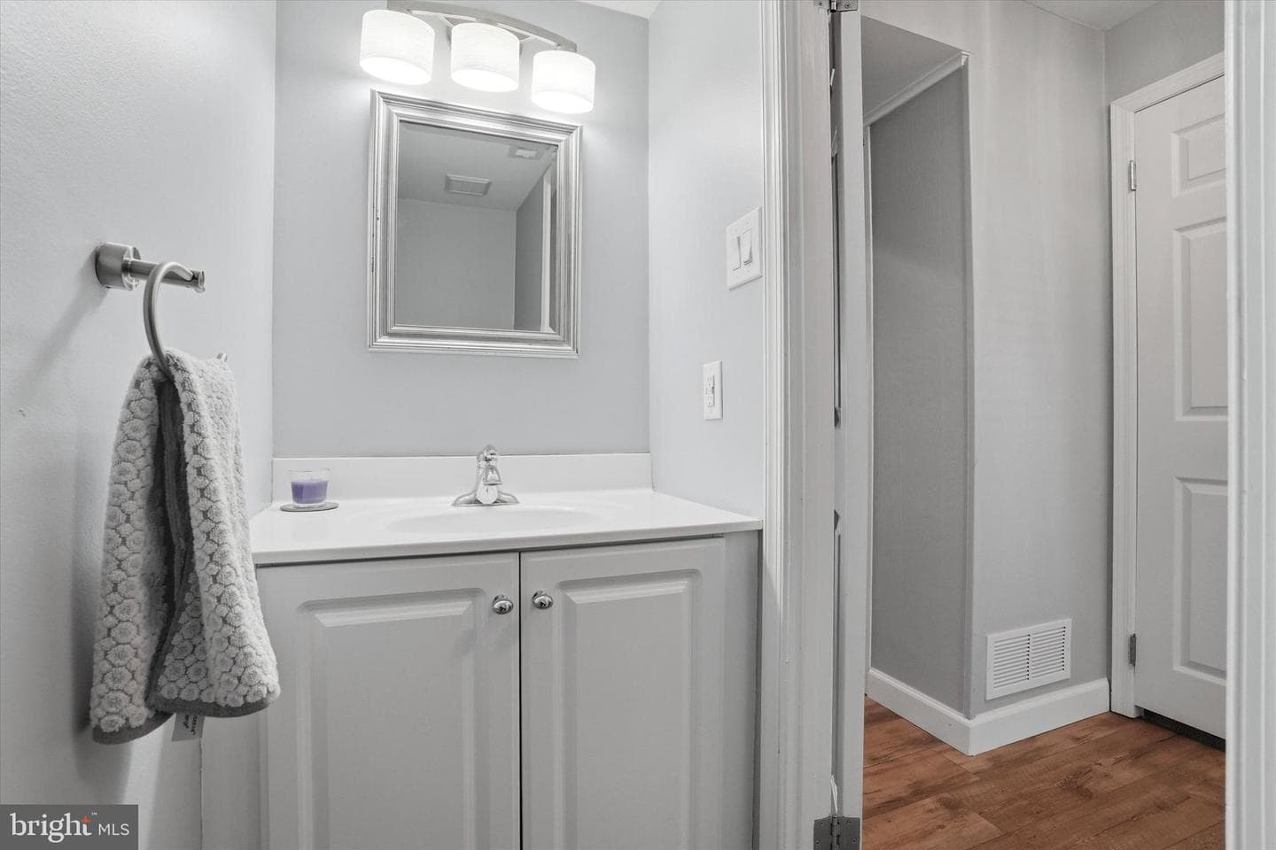 81 Shelley Road photo 24