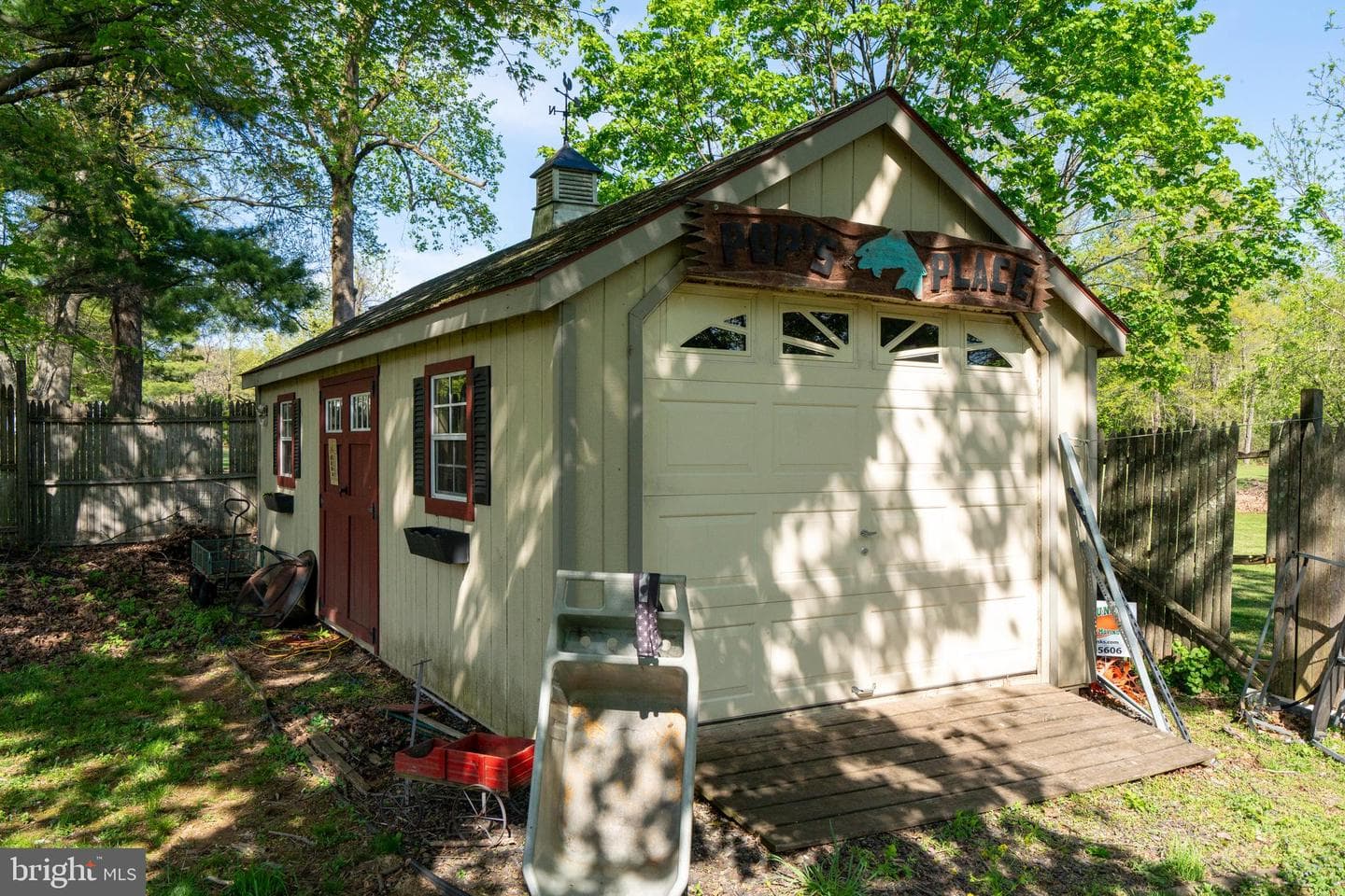 514 Fairhill Road photo 42