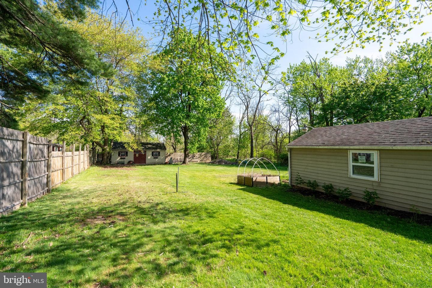 514 Fairhill Road photo 43
